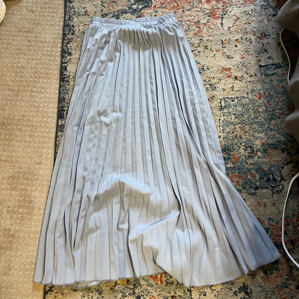 pleated maxi skirt
